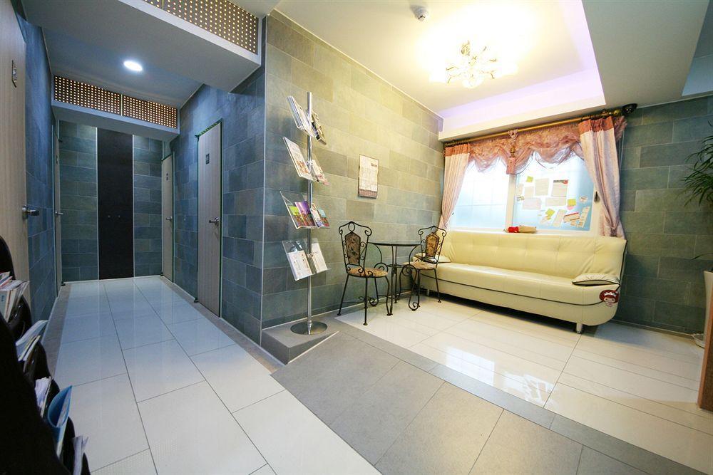 Guesthouse Myeongdong 2 首爾 外观 照片