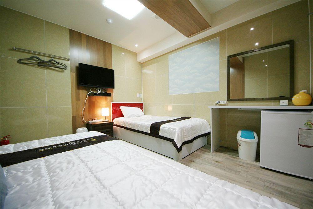 Guesthouse Myeongdong 2 首爾 外观 照片