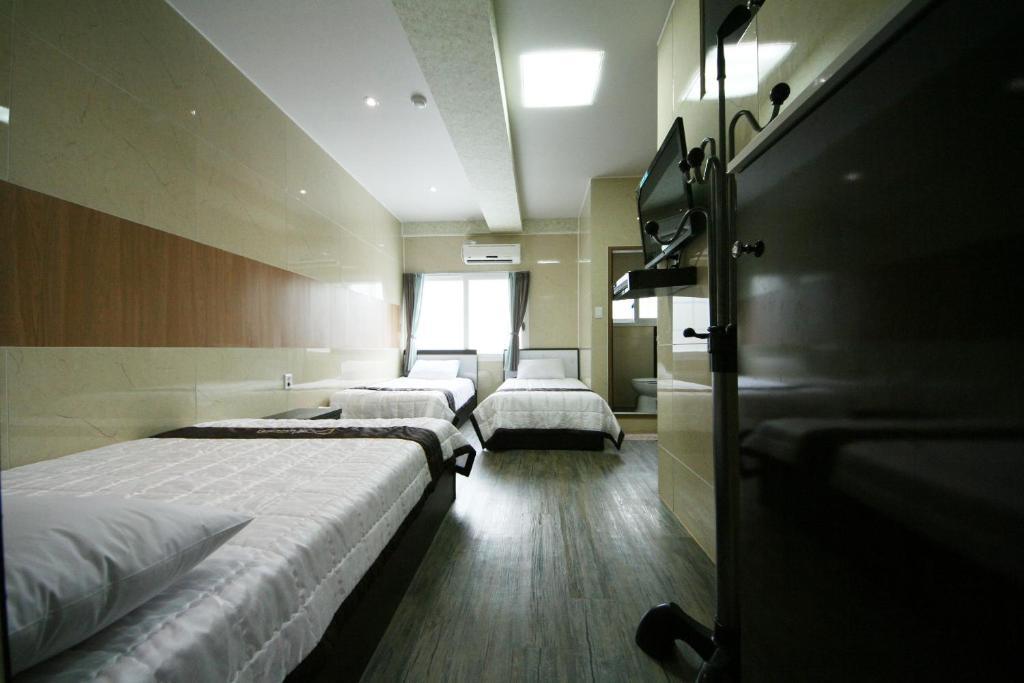 Guesthouse Myeongdong 2 首爾 客房 照片
